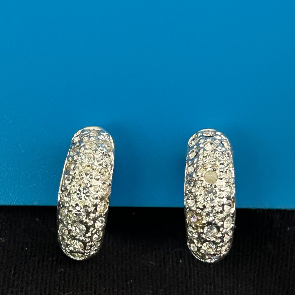 Vintage ROMAN Signed Clear Rhinestones Silver Tone Half Hoop Clip Earrings - Picture 2 of 9